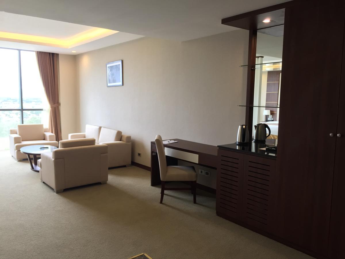 Hoang Mai  马谭黄麻旅馆酒店 外观 照片